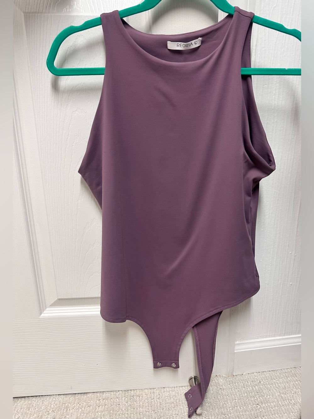Reoria Mauve Purple Sleeveless Bodysuit – Size Large